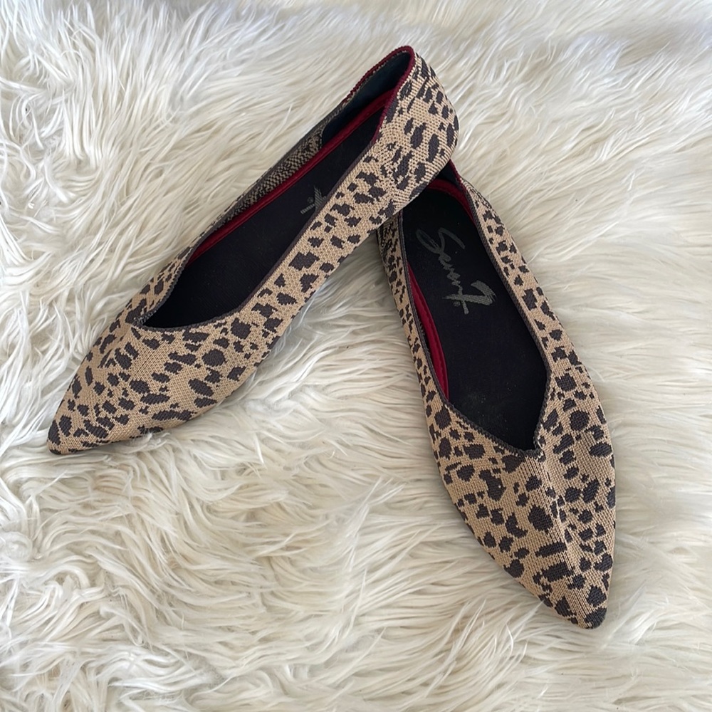 Seven7 tan beige black pointed soft loafers work  shoes leopard cheetah print 11